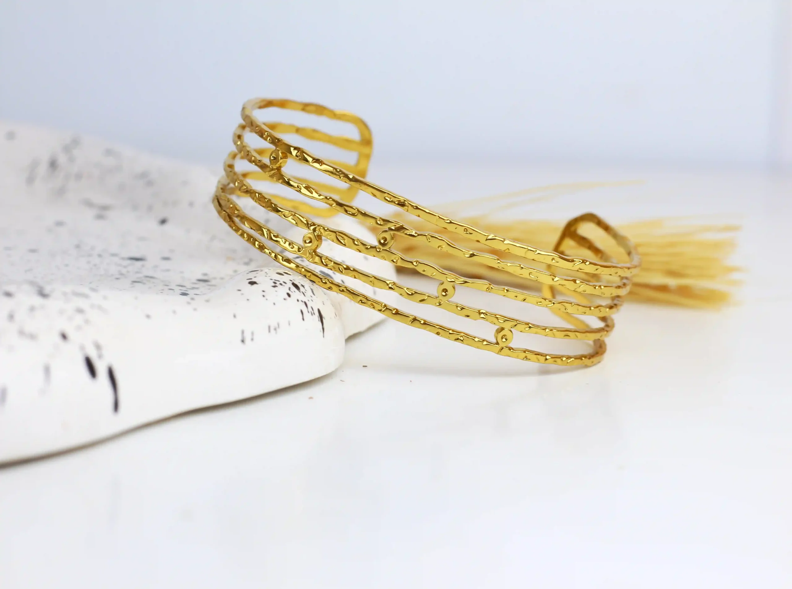 اسورة - الصورة 3