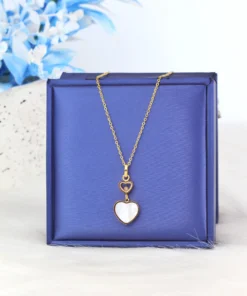 Alternative view of Heart necklace