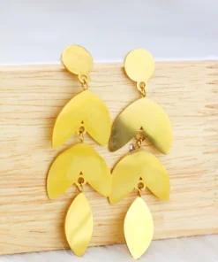 Alternative view of Simple earring