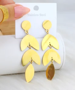 Simple earring