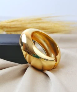 Alternative view of Bangel