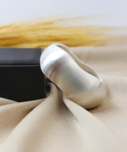 Alternative view of Bangle