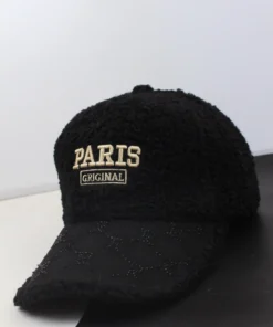 Alternative view of Paris Cap