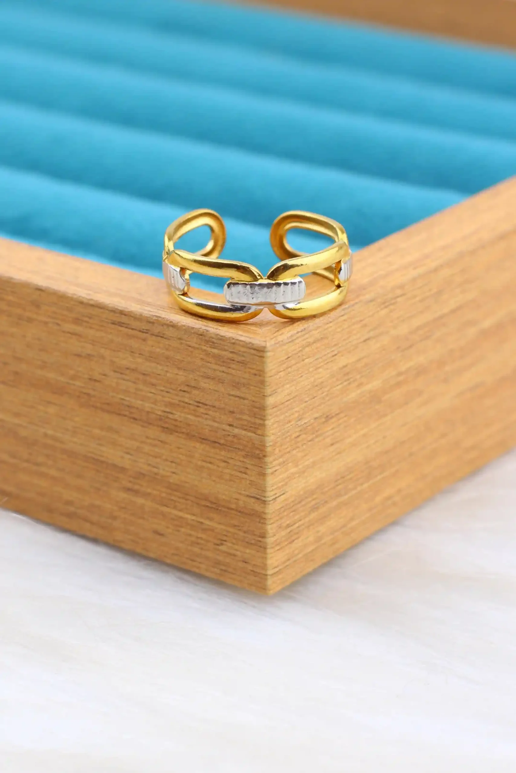 خاتم - الصورة 2