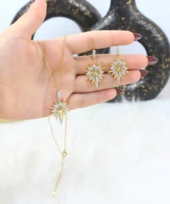 Necklace and earring set