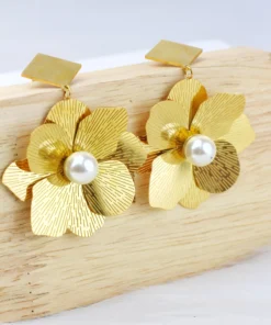 Alternative view of حلق