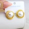 Simple earring