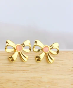 Alternative view of Simple earring