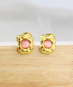 Alternative view of Simple earring