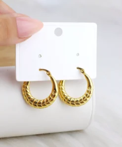 Simple earring