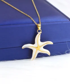 star necklace