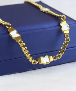 Stainless steel necklace